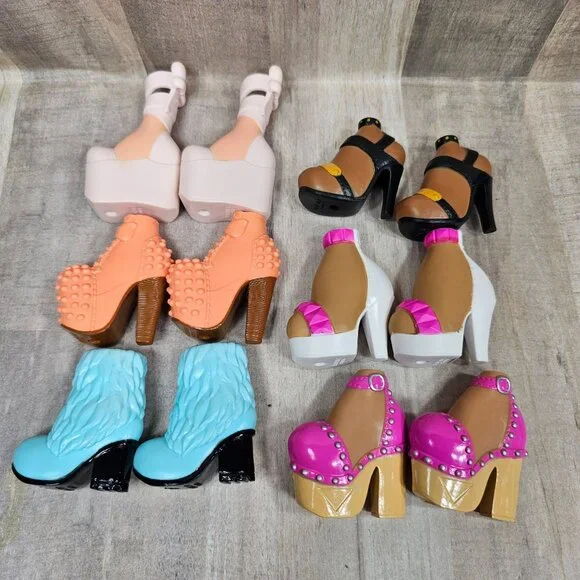 Bratz Dolls Shoes Lot Chunky Platform Boots Heels - Picture 2 of 5